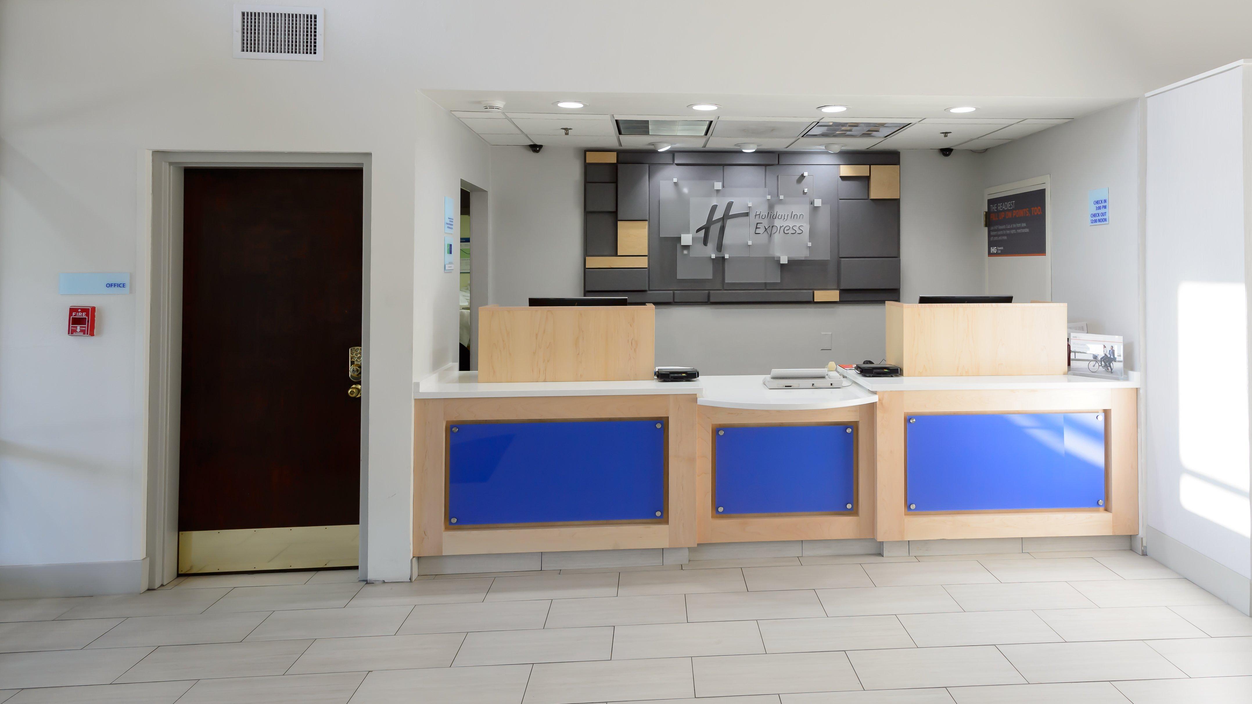 Holiday Inn Express Hillsborough-Durham Area By Ihg Eksteriør billede