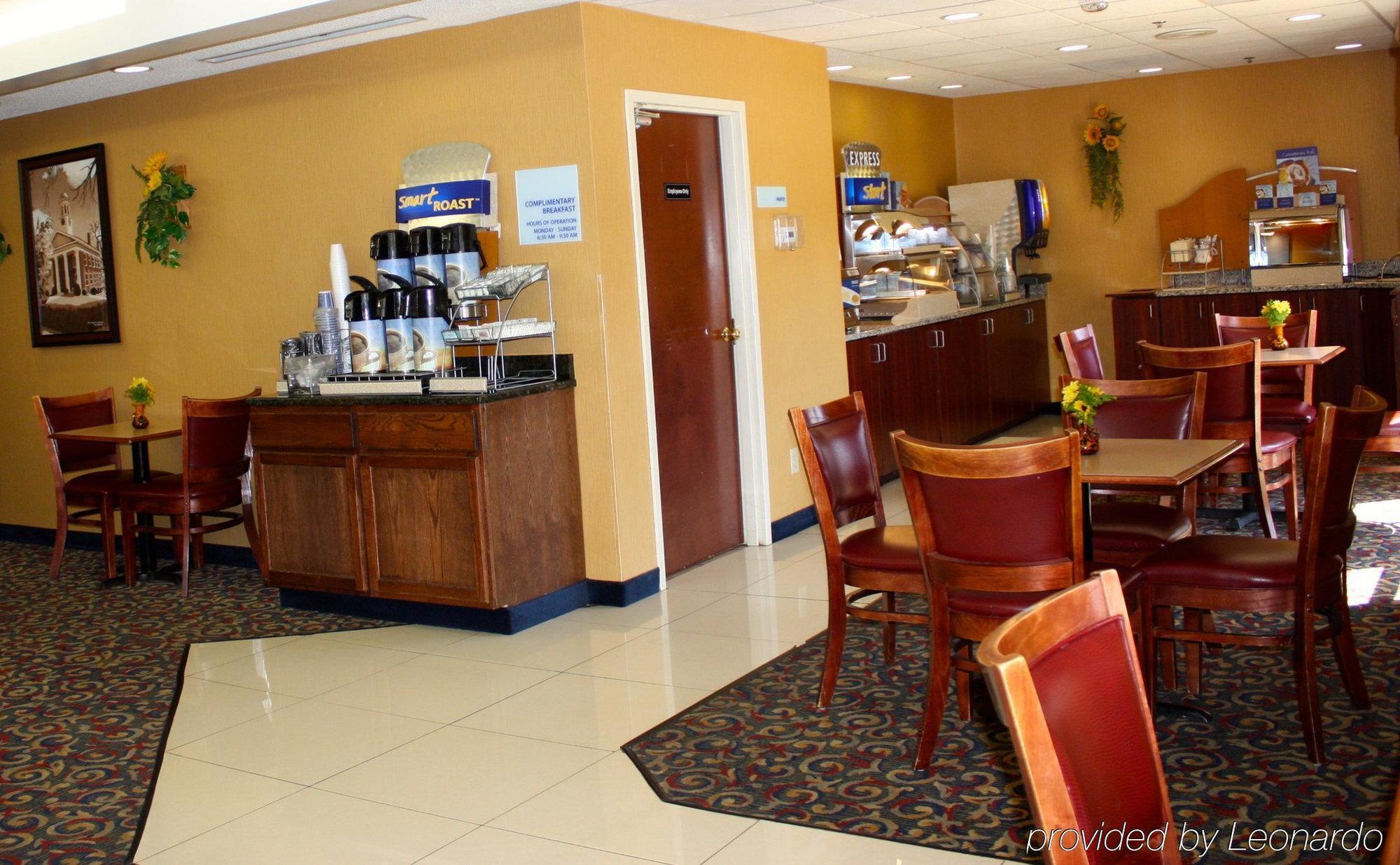 Holiday Inn Express Hillsborough-Durham Area By Ihg Eksteriør billede